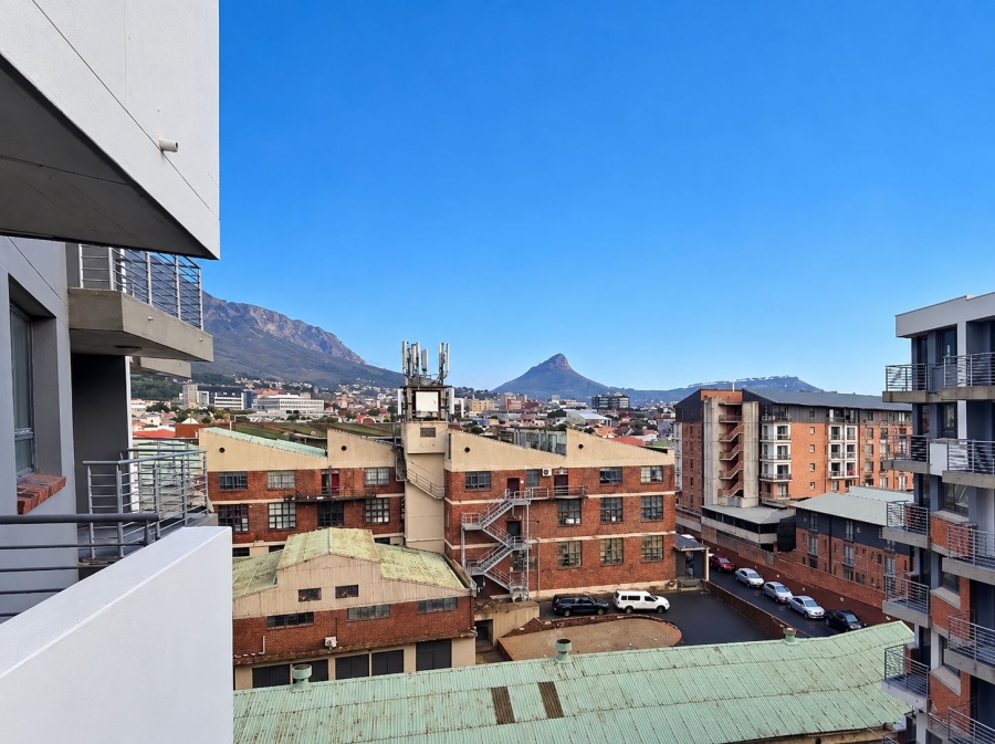 To Let 1 Bedroom Property for Rent in Observatory Western Cape